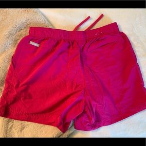 Women’s Columbia hot pink Sandy River shorts